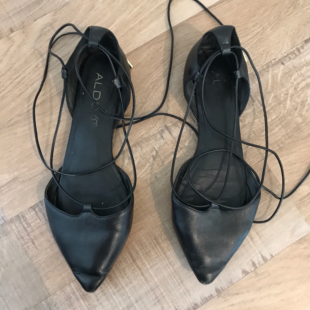 Aldo pointed toe lace up flats